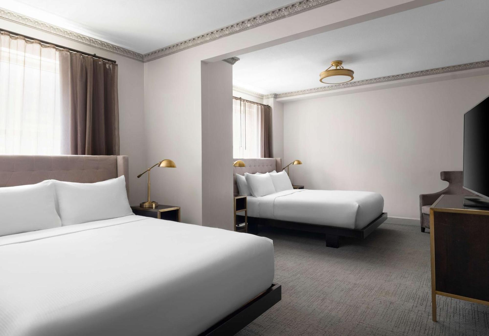 Hotel Phillips Kansas City, Curio Collection By Hilton Exterior photo